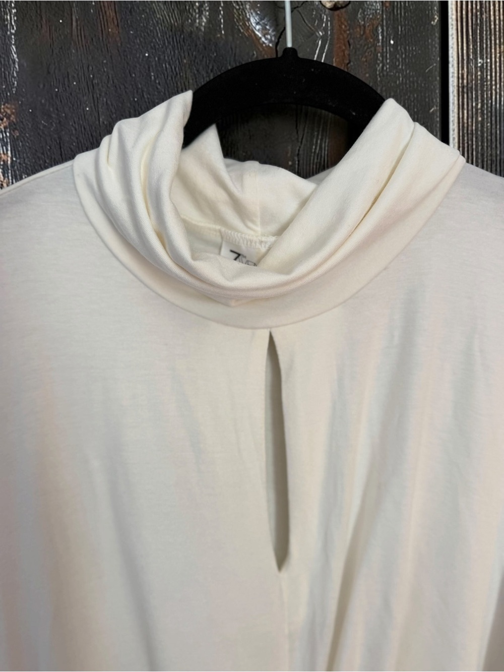 7th Avenue NY&Co Draped Cowl Neck Top Large White Asymmetric Ruched - Picture 5 of 10